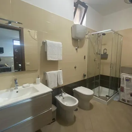 Mara House * Помпеї